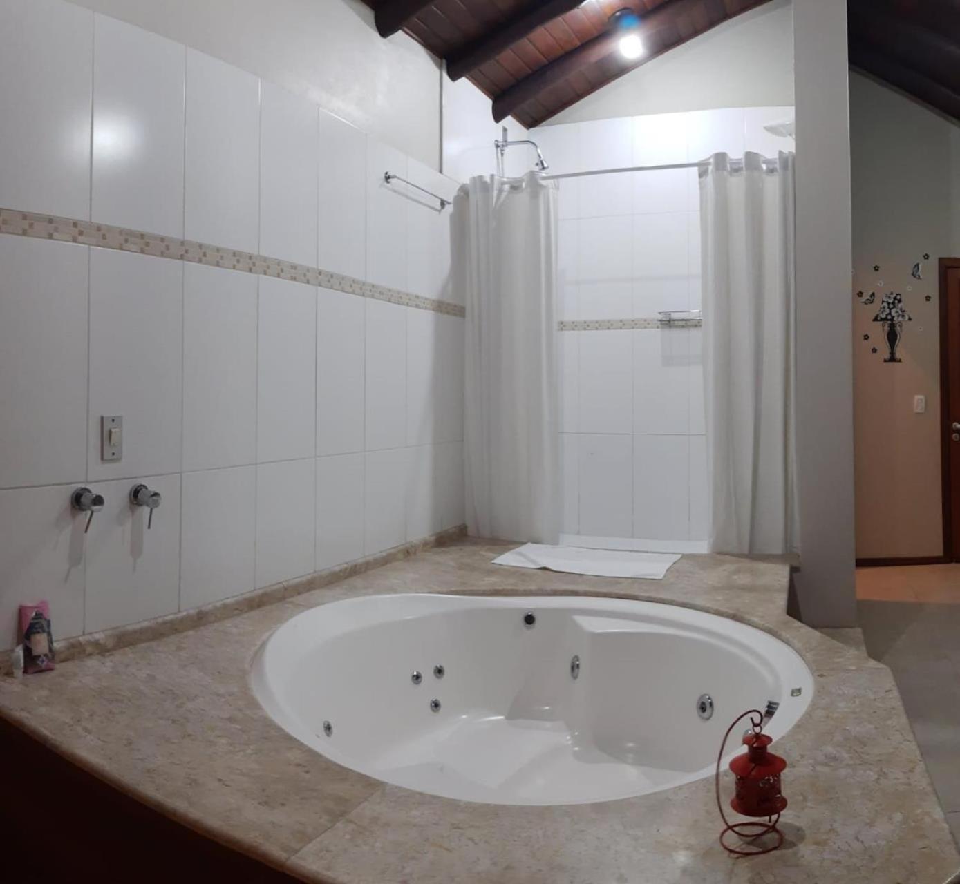 Pousada Halliny Do Rosa Praia do Rosa Room photo