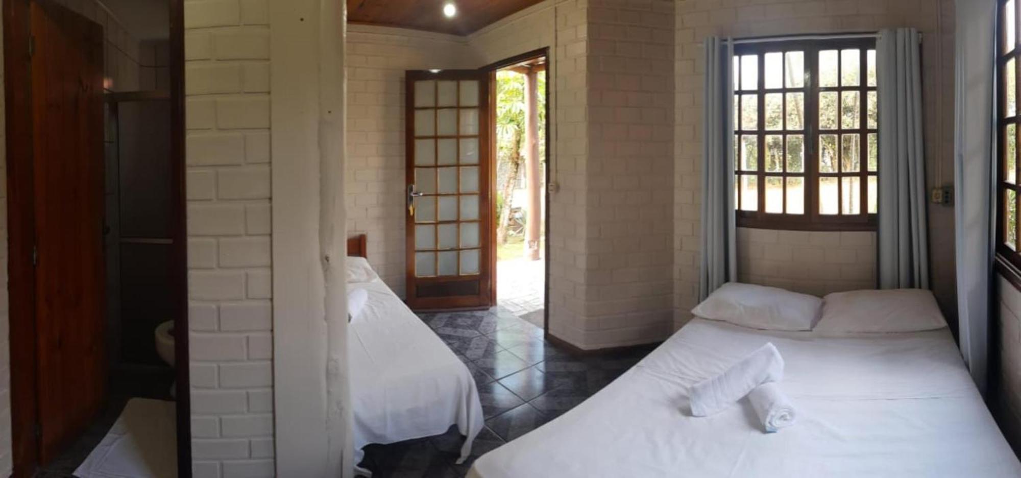 Pousada Halliny Do Rosa Praia do Rosa Room photo