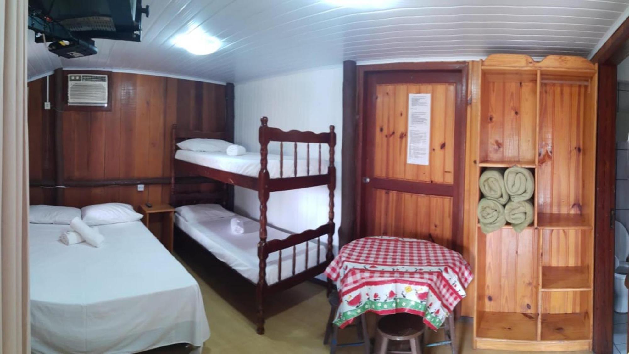 Pousada Halliny Do Rosa Praia do Rosa Room photo